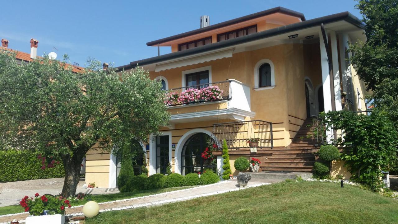 Apartmens Alenka 로비니 외부 사진